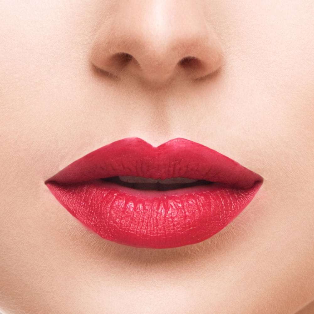 lips header